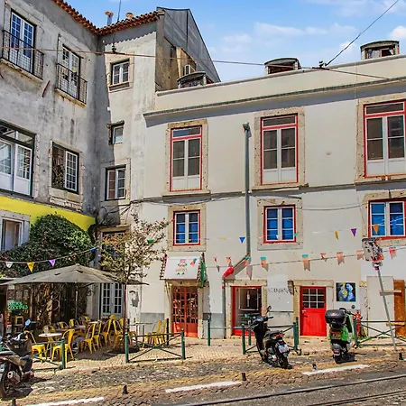 Way To Castle - Alfama *